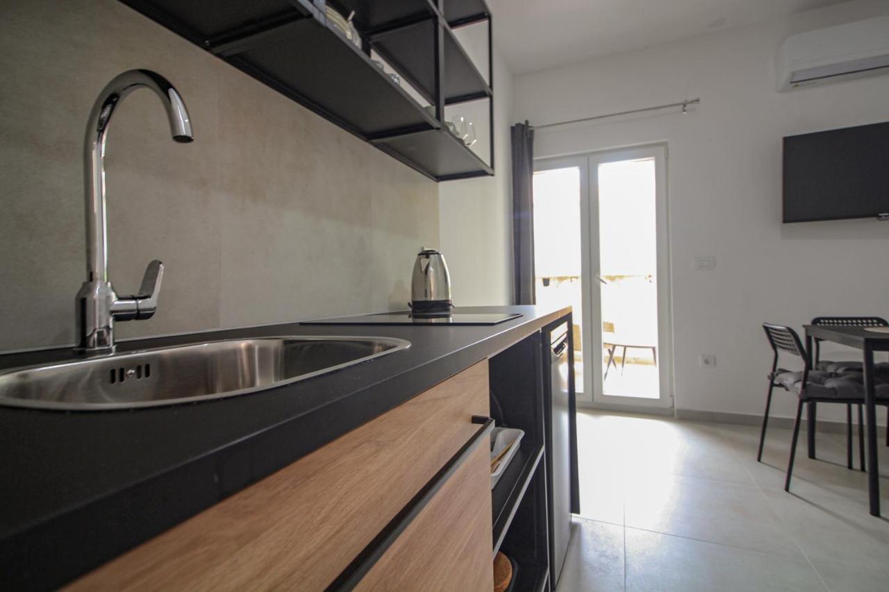 Apartman Toni Rogoznica  Eksteriør billede